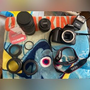 Canon Rebel T7i with lens